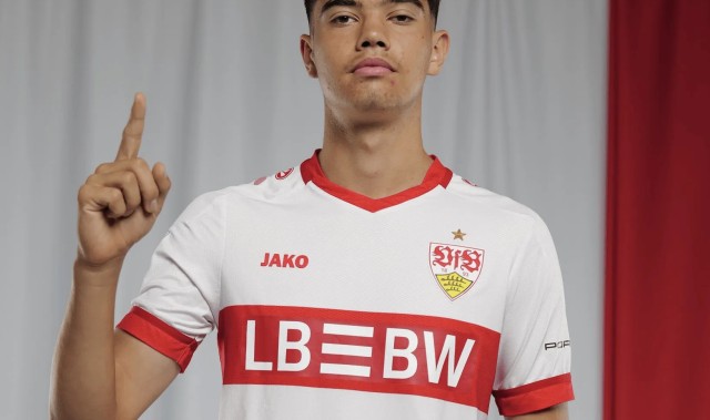 动作太慢，斯图加特中场恰托维奇转会萨尔茨堡交易压哨告吹