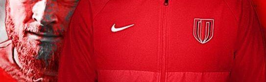 成都外援中卫莱切特宣布退役：很期待投身社会事业