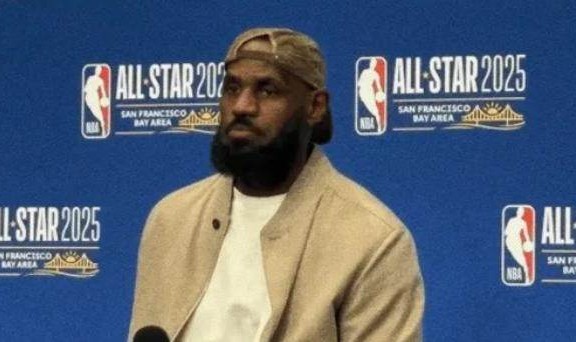 开云官方-詹姆斯为季后赛考虑退出全明星 今日返回洛城备战