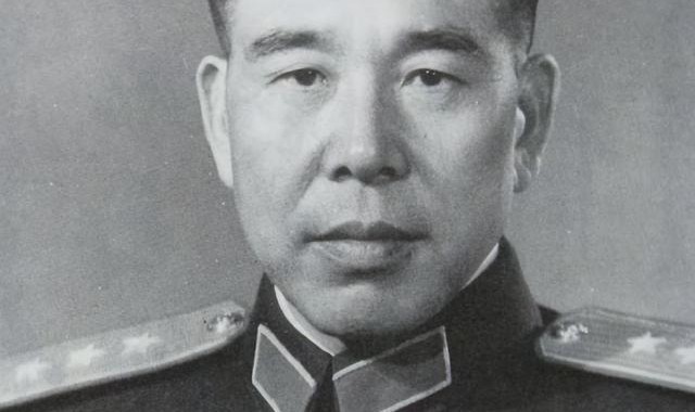 开云下载-有人问及如何评价周总理，黄永胜回忆：外交上是一把好手，搞内政堪称八级泥瓦