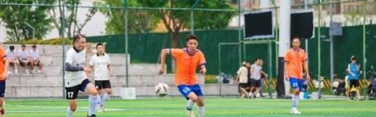 这场平均年龄45岁的中年球局 比“川超”先开赛