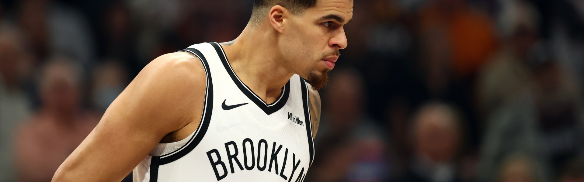 开云-当家球星！小迈克尔·波特半场9中5&amp;三分4中2砍13分2板2助2断