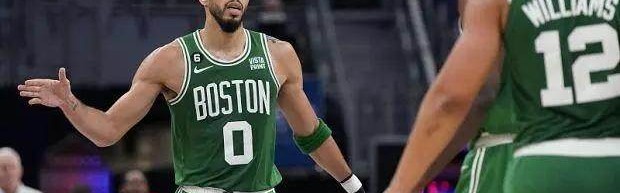 开云网页-单核带队轰出赛季新高43分 塔图姆继续冲击MVP